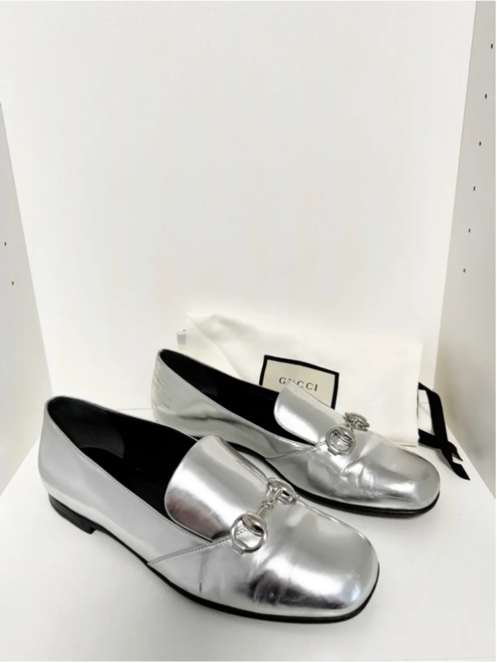 Gucci Silver Mirror Foil Leather Kira Horsebit Loafers Size 36